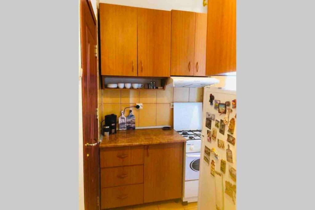 Super Central - Lovely One-Bedroom Apartment On Victoriei Avenue Bucarest Extérieur photo